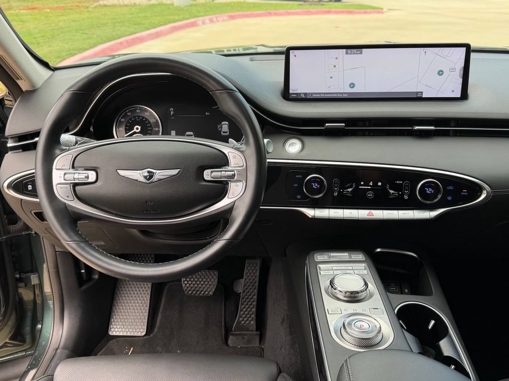 2023 GENESIS GV70 Standard - Photo 27