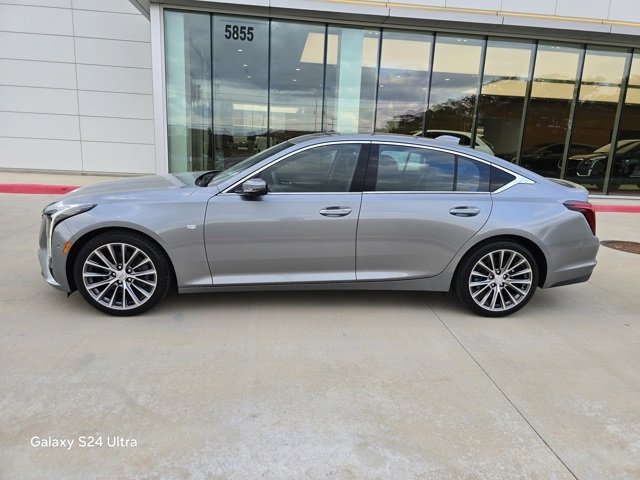 2025 Cadillac CT5 Premium Luxury photo 2