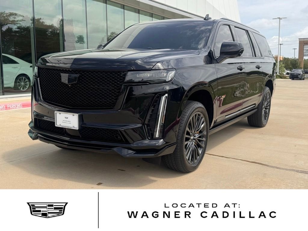 2023 Cadillac Escalade ESV V-Series's photo