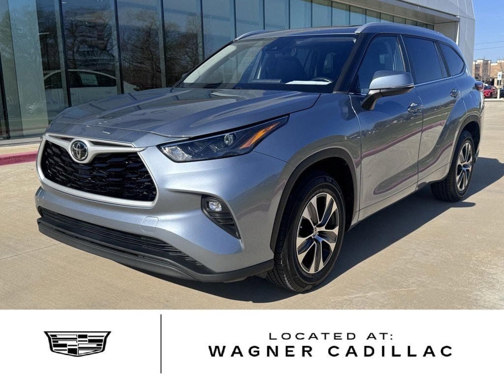 Used 2023 Toyota Highlander L SUV