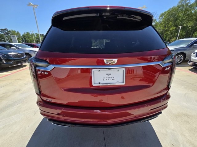 2025 Cadillac XT6 Sport photo 4