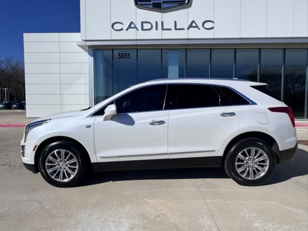 Used 2017 CADILLAC XT5 Luxury SUV