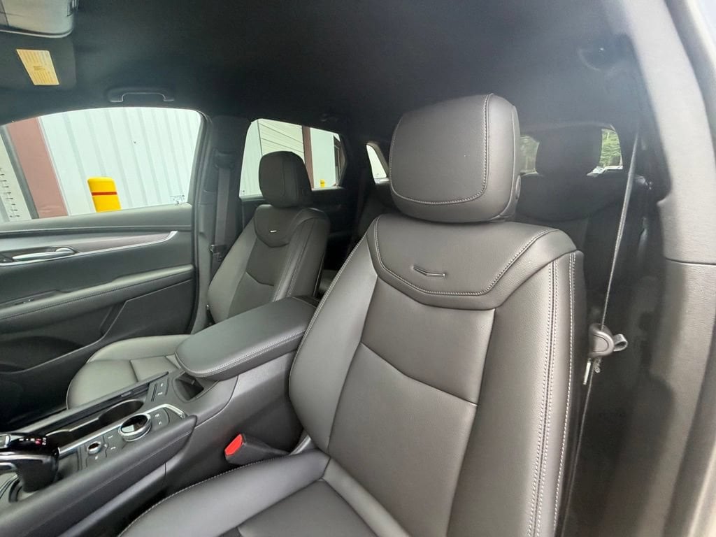 2026 Cadillac XT5 Luxury - Photo 14
