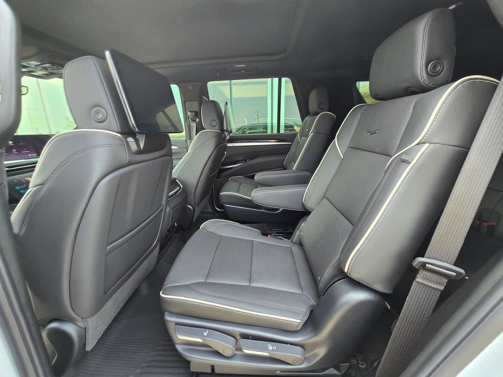 2026 Cadillac Escalade Sport - Photo 19