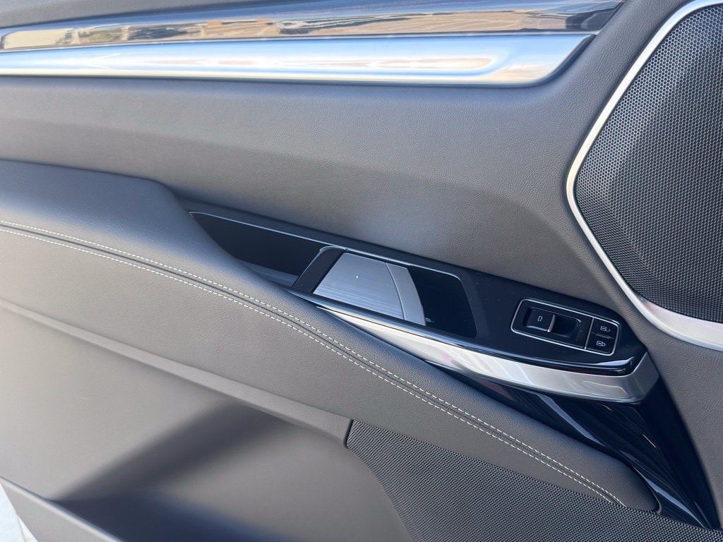 2026 Cadillac Escalade ESV Luxury - Photo 20