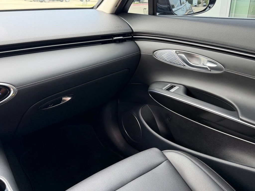 2023 GENESIS GV70 Standard - Photo 28