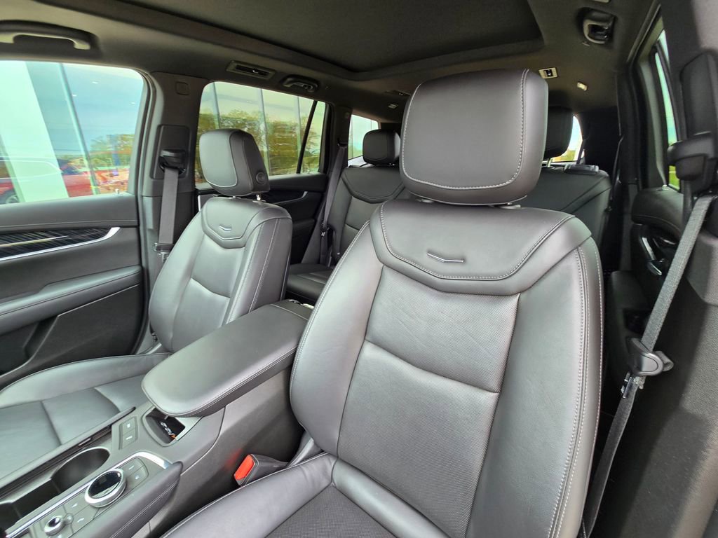 2024 Cadillac XT6 Premium Luxury - Photo 11