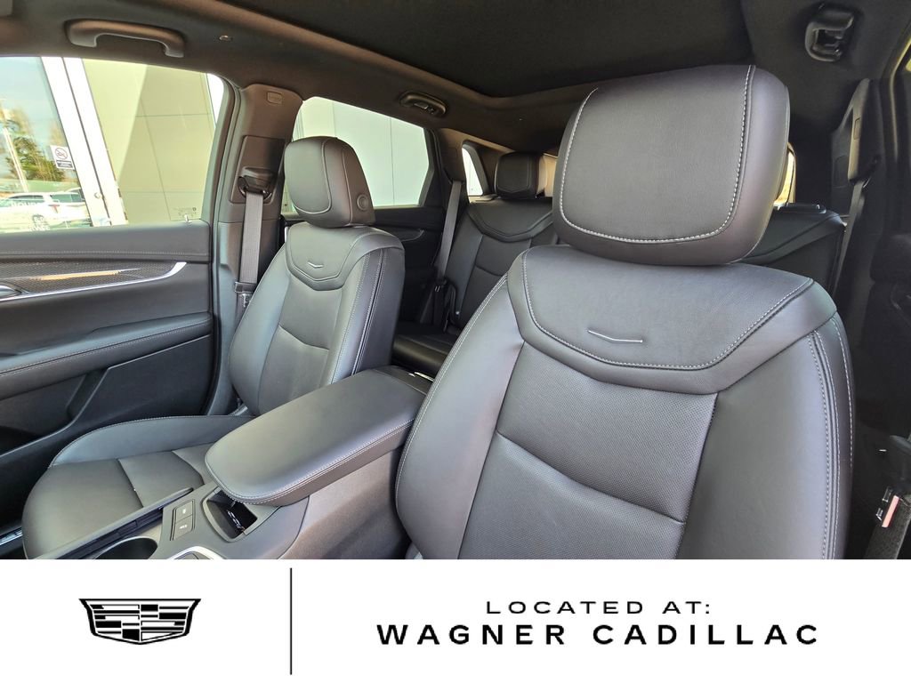 2025 Cadillac XT5 Sport - Photo 11