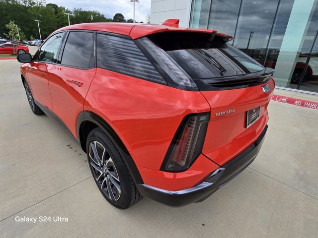 2025 Cadillac Optiq Sport photo 3