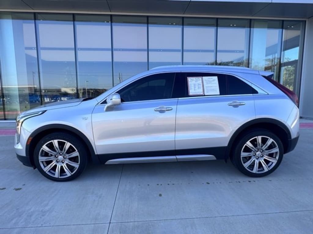 Used 2019 CADILLAC XT4 Premium Luxury SUV