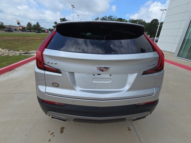 2022 Cadillac XT4 Premium Luxury photo 4