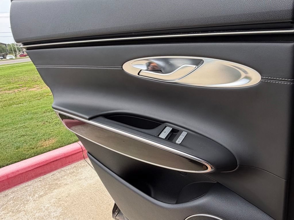 2023 GENESIS GV70 Standard - Photo 26