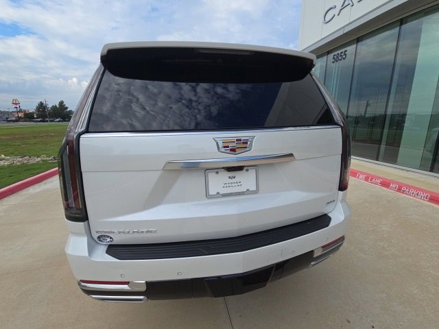 2025 Cadillac Escalade Premium Luxury Platinum photo 3