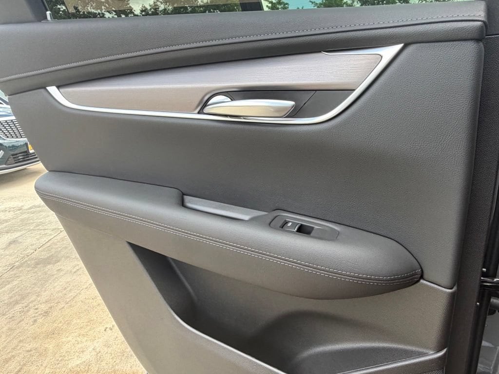 2026 Cadillac XT5 Luxury - Photo 23