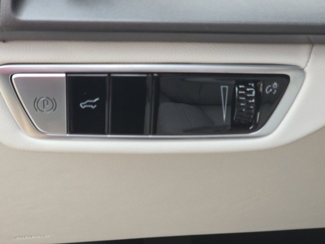 View 28
