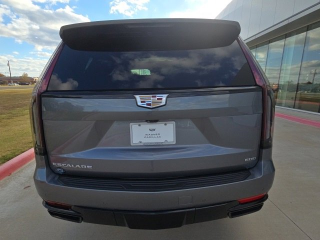 2022 Cadillac Escalade Sport Platinum photo 4