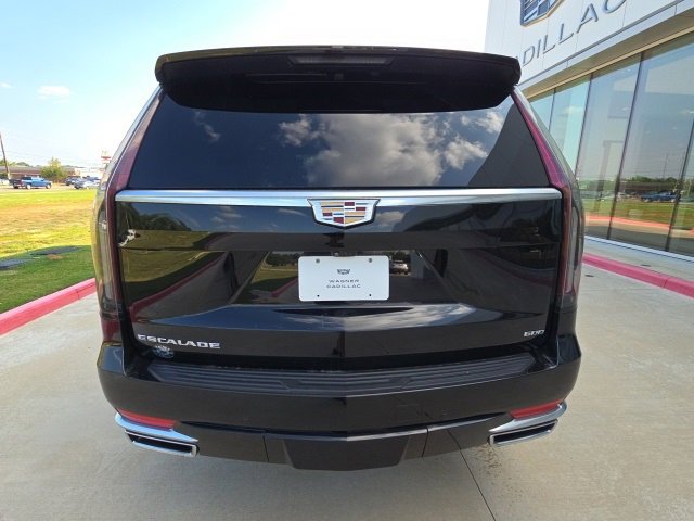 2021 Cadillac Escalade Premium Luxury photo 4
