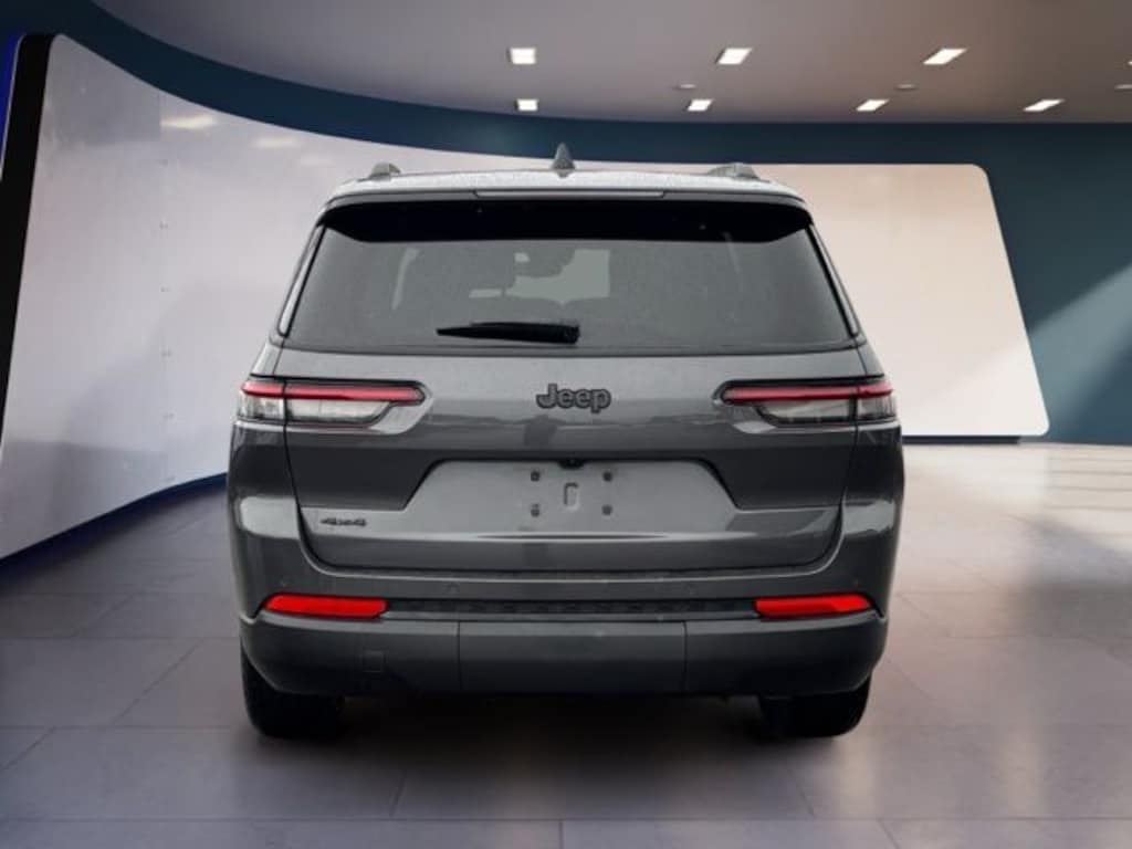 Used 2024 Jeep Grand Cherokee L Altitude SUV