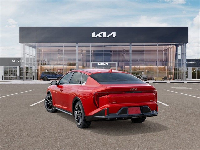 2025 Kia K4 GT-Line photo 3