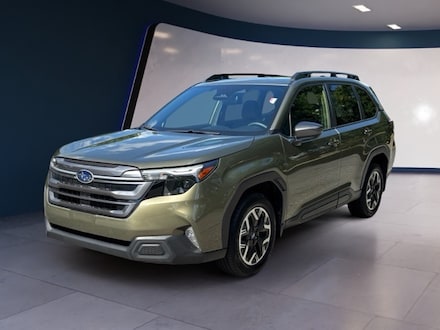2025 Subaru Forester Premium SUV