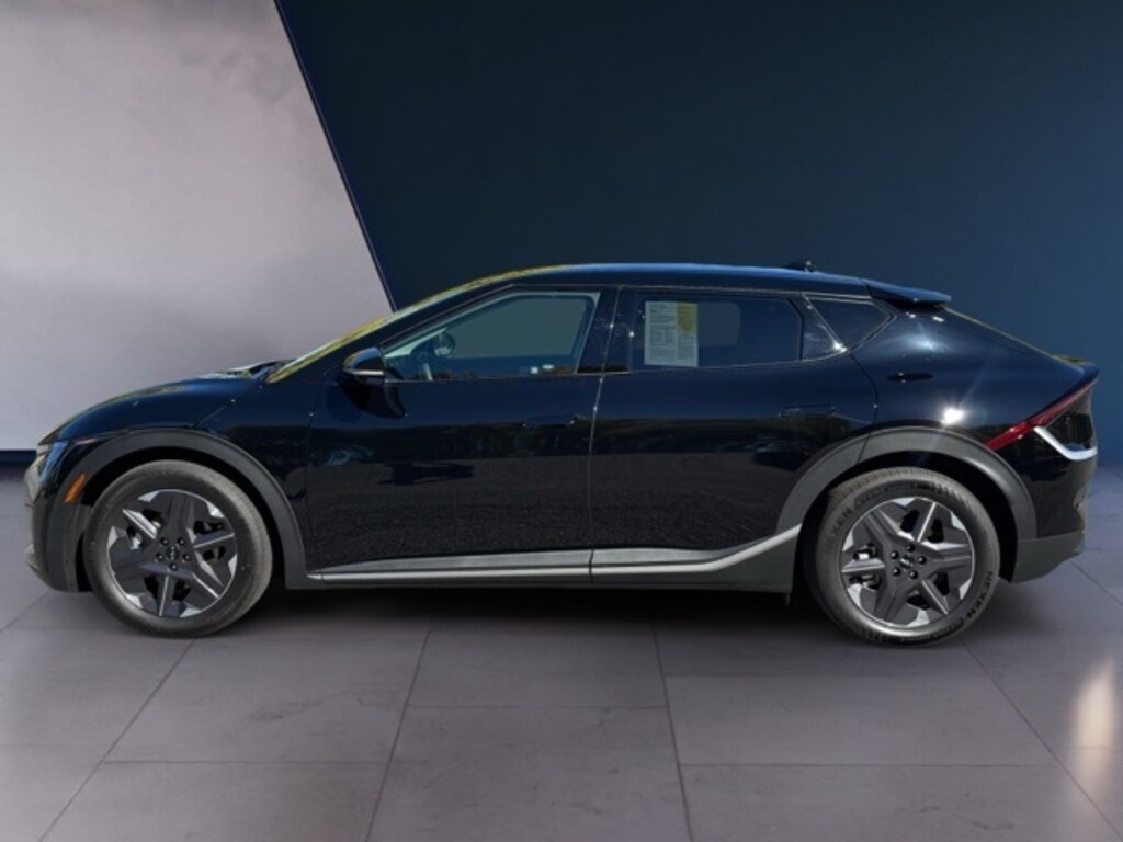 Certified 2025 Kia EV6 Light SUV