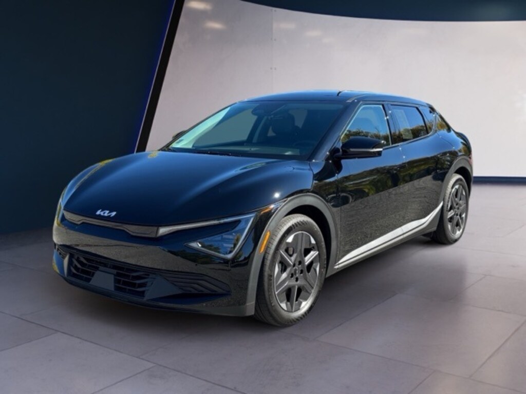 Certified 2025 Kia EV6 Light SUV