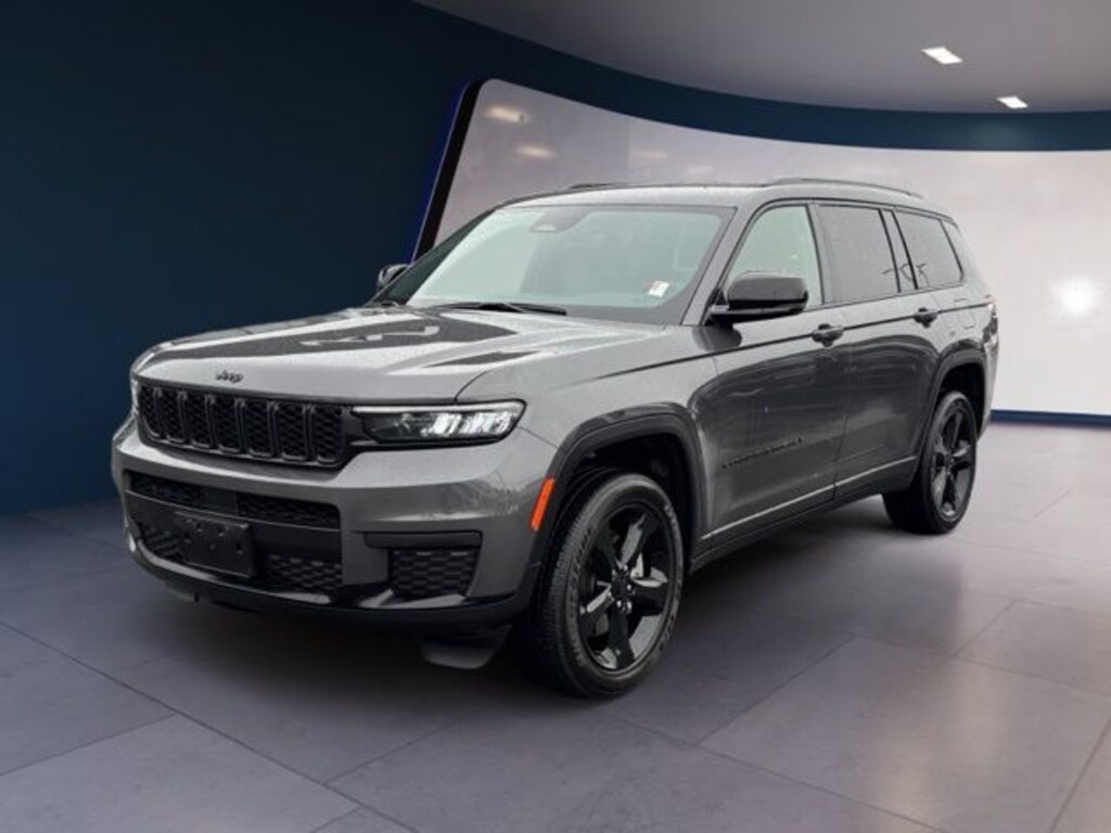 Used 2024 Jeep Grand Cherokee L Altitude SUV