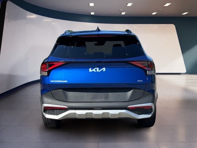 2025 Kia Sportage EX photo 4