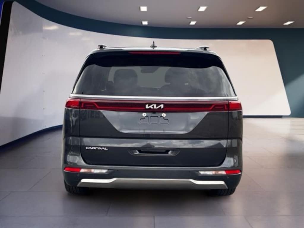 Certified 2024 Kia Carnival SX Prestige Minivan/Van