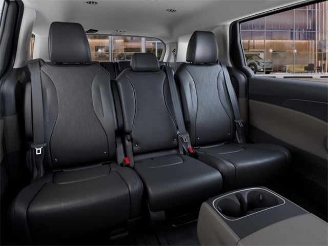 2026 Kia Carnival LXS - Photo 16