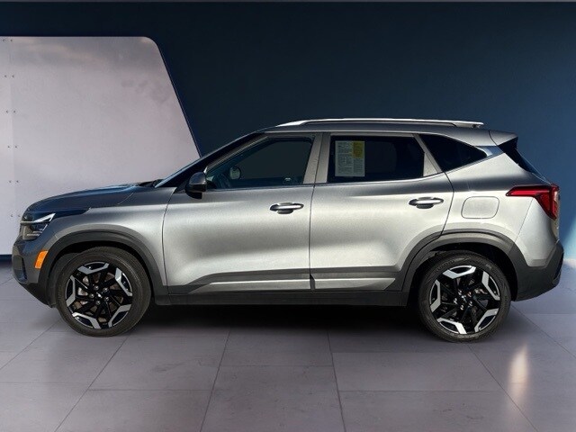 2024 Kia Seltos SX photo 2