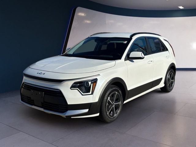 2023 Kia Niro EX's photo