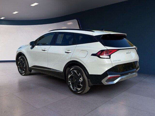 2025 Kia Sportage photo 3