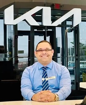 Staff member Jose Merced from ID_d8705e