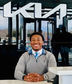 Staff member Eithan Bichotte from ID_ea0af3