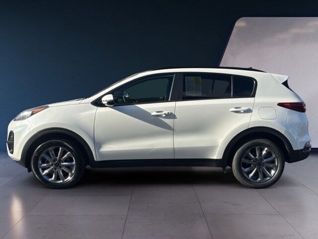 2022 Kia Sportage Nightfall Edition photo 2