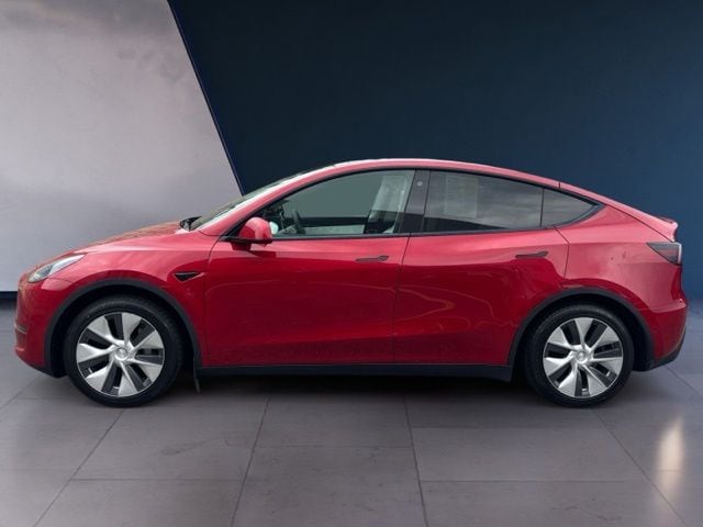 Used 2021 Tesla Model Y Long Range with VIN 5YJYGAEE4MF198579 for sale in Shrewsbury, MA