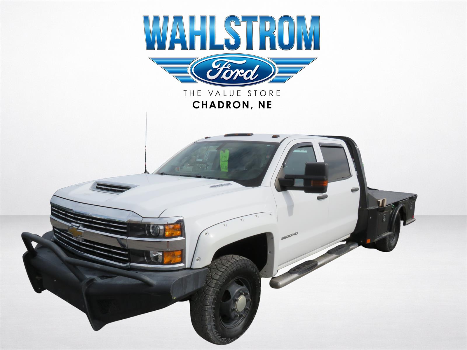 2018 Chevrolet Silverado HD WT 4WD Crew Cab 171.5" WB's photo