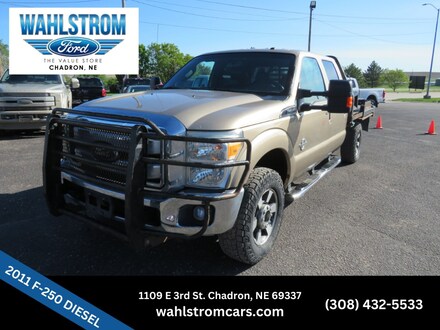 2011 Ford F-250 Super Duty Lariet Truck Crew Cab