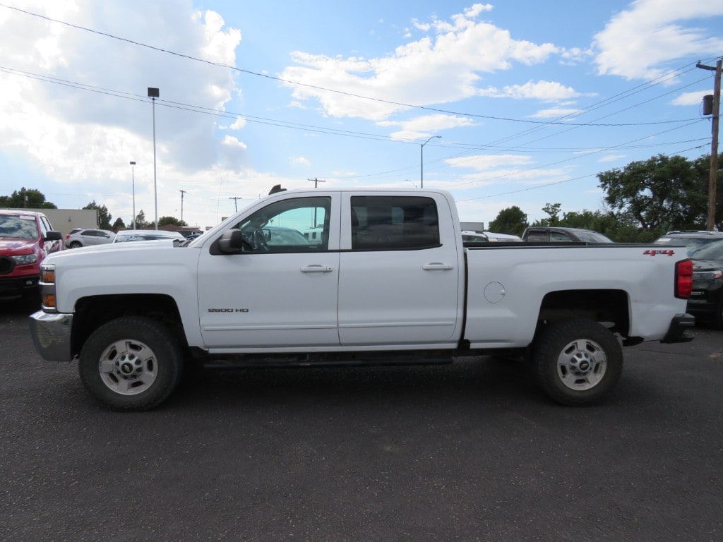 Used 2019 Chevrolet Silverado 2500HD LT with VIN 1GC1KSEGXKF265976 for sale in Chadron, NE