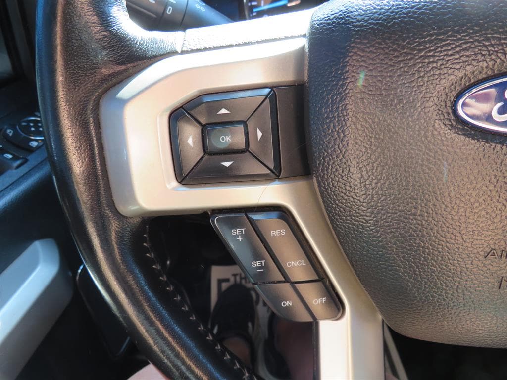 2021 Ford F-350 Super Duty Lariat - Photo 13
