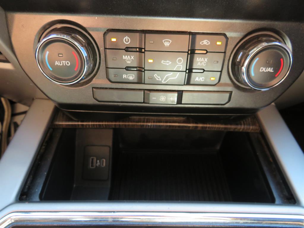 2021 Ford F-350 Super Duty Lariat - Photo 23