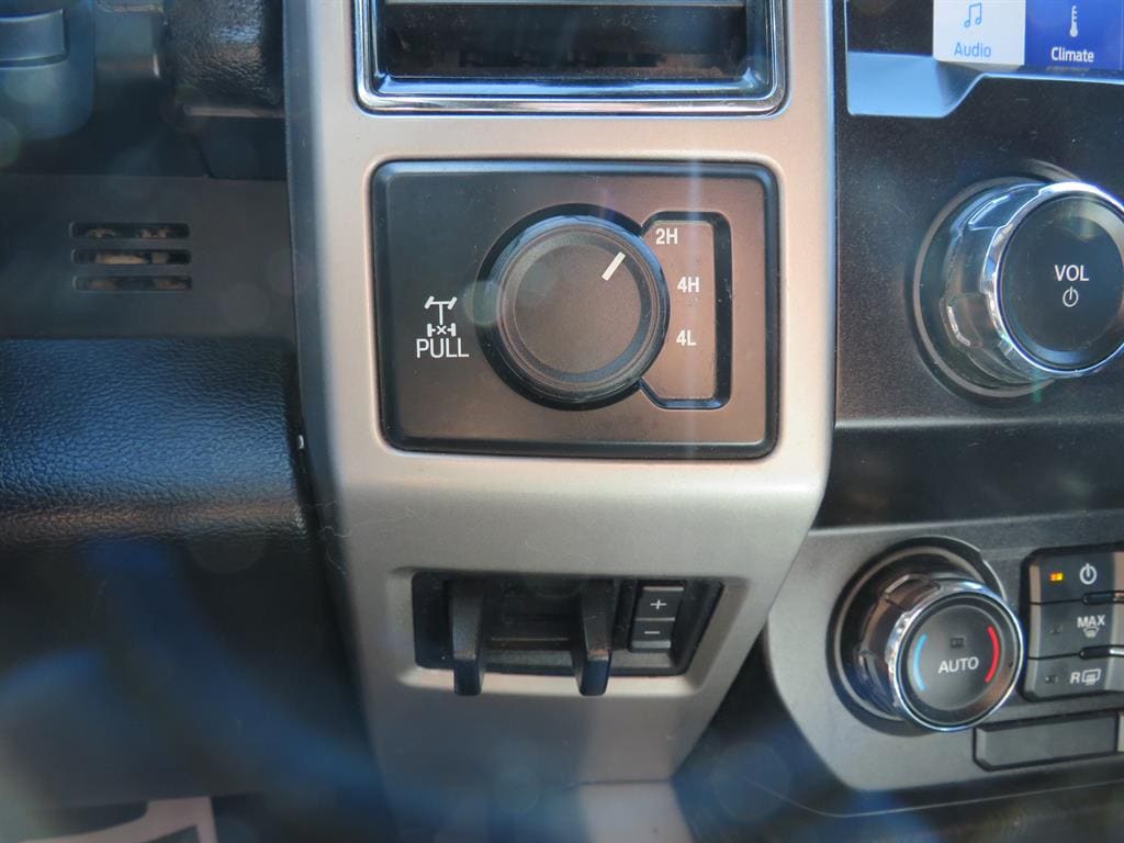 2021 Ford F-350 Super Duty Lariat - Photo 17