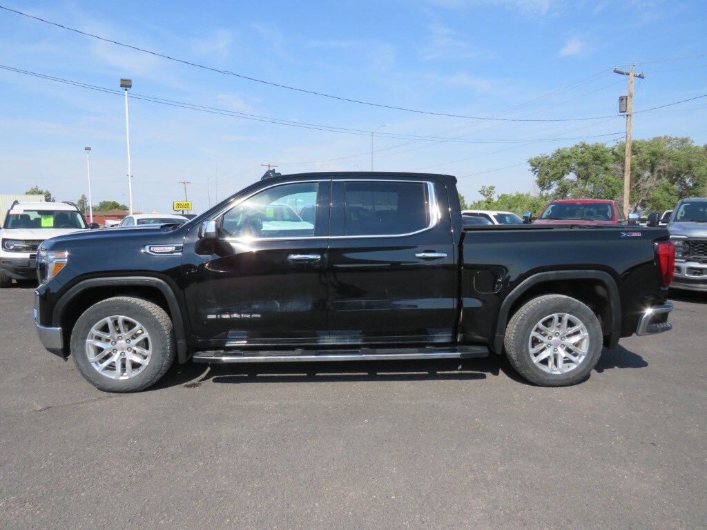 2021 Gmc Sierra 1500 SLT photo 2
