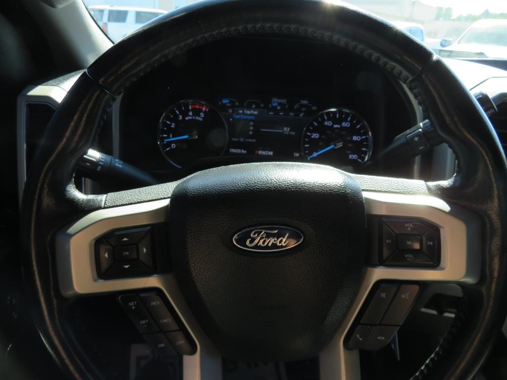 2021 Ford F-350 Super Duty Lariat - Photo 12
