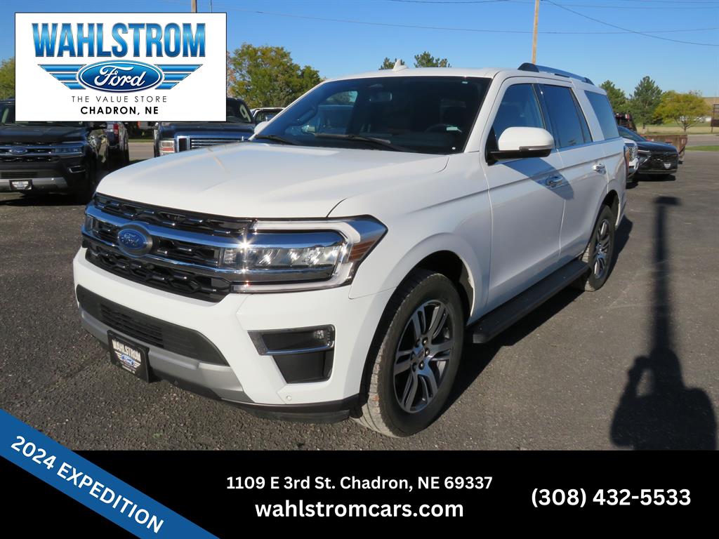 2024 Ford Expedition Limited's photo
