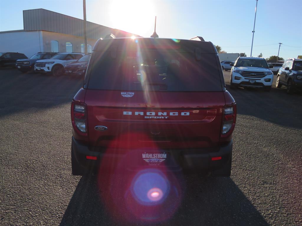 2025 Ford Bronco Sport Outer Banks photo 3