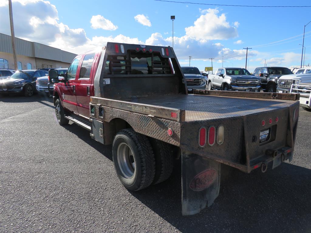 2015 Ford F-350 XLT photo 2