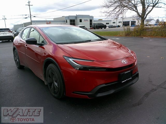 2026 Toyota Prius LE's photo