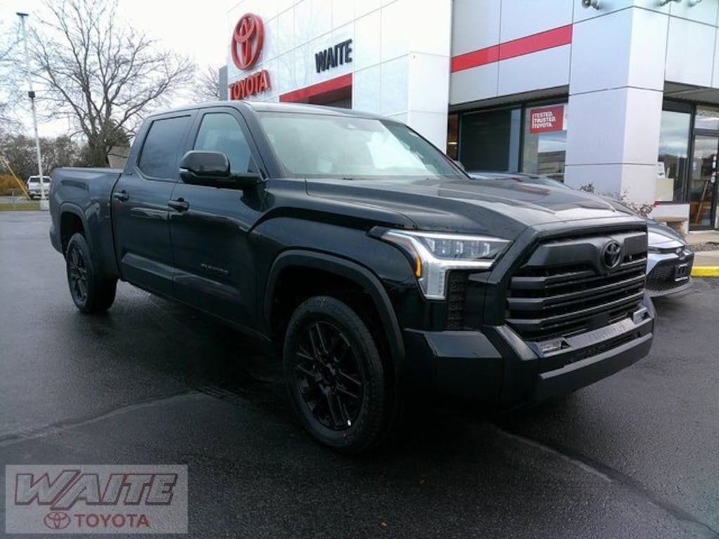 New 2026 Toyota Tundra Limited LIMITED CREWMAX 6.5
